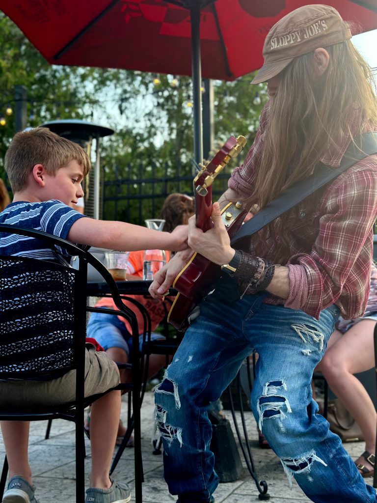 Live Music w/ Anton Tuvelman at Twain's Tavern